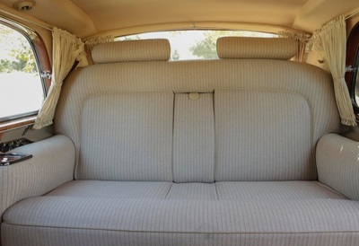 1974 Rolls-Royce Phantom VI Mulliner Park Ward