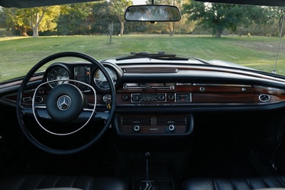 1971 Mercedes-Benz 280SE 3.5